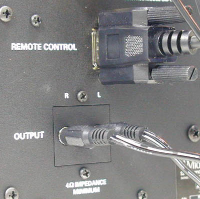 MidiLand S2-4030 低音喇叭背部下半部